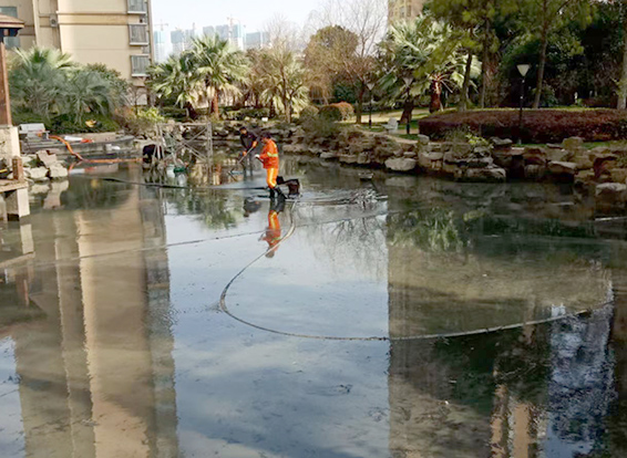 合山景观池淤泥清理